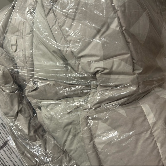 TNF X KAWS Retro 1994 Himalayan Parka - Picture 3 of 4